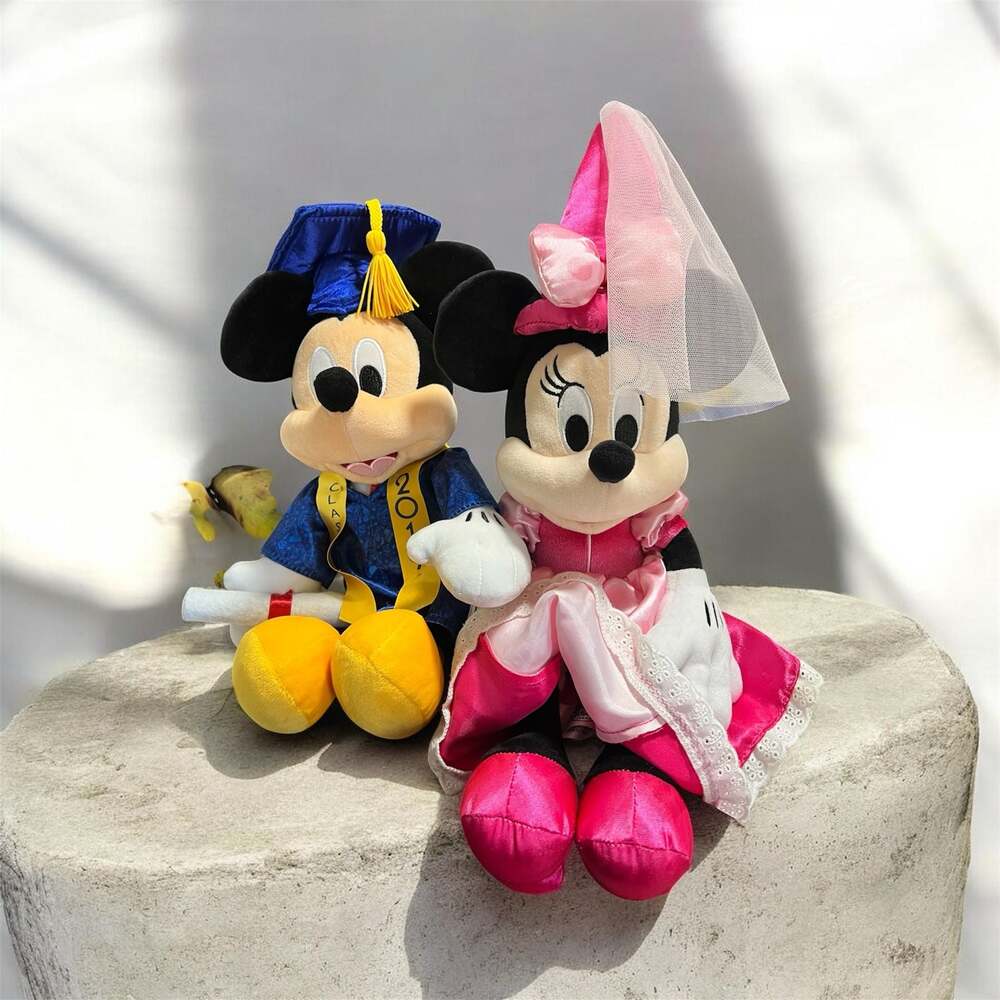 Disney Parks Mickey and Minnie Mouse Graduation Class of 2018 Plush Set